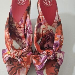 Colorful Women's Shoes with Bow Detail